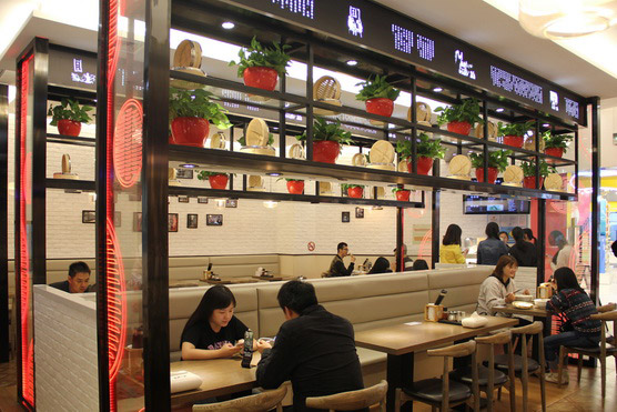 快餐廳沙發(fā)卡座設計裝修