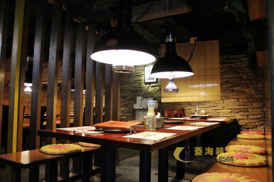 韓國料理店餐桌椅設(shè)計(jì)